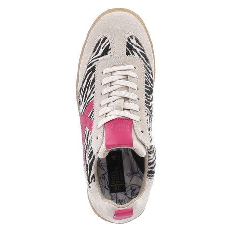 Low-Top Sneaker