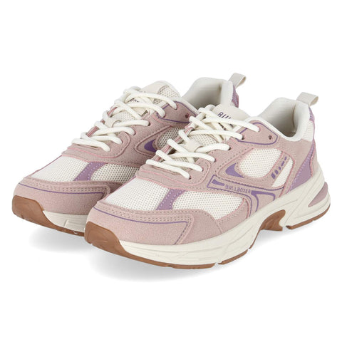 Low-Top Sneaker
