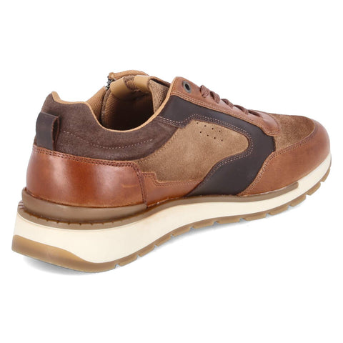 Low-Top Sneaker