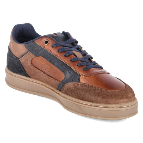 Low-Top Sneaker