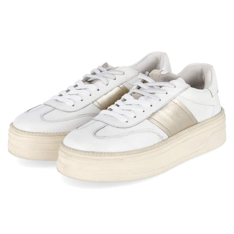 Platform sneaker