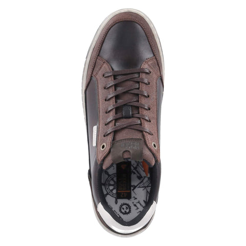 Low-Top Sneaker
