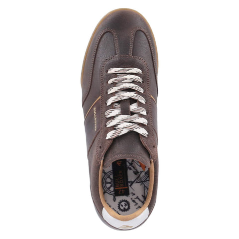 Low-Top Sneaker