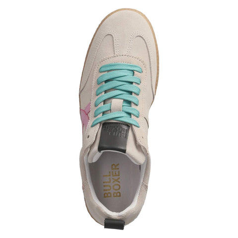 Low-Top Sneaker
