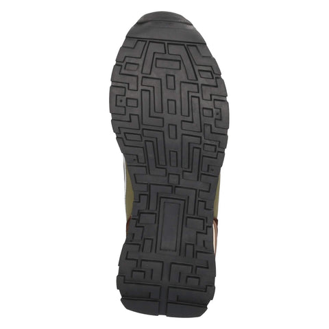 Low-Top Sneaker