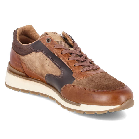 Low-Top Sneaker