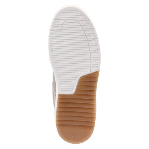 Low-Top Sneaker
