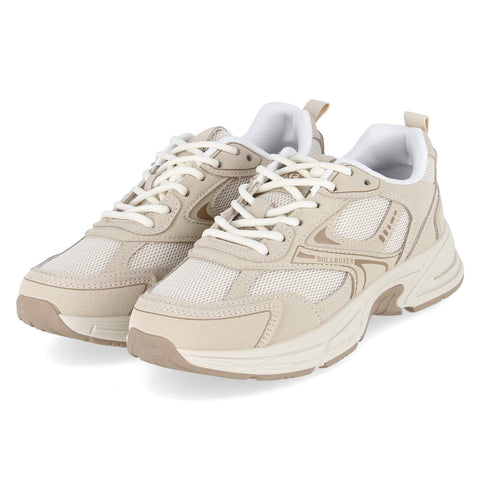 Low-Top Sneaker