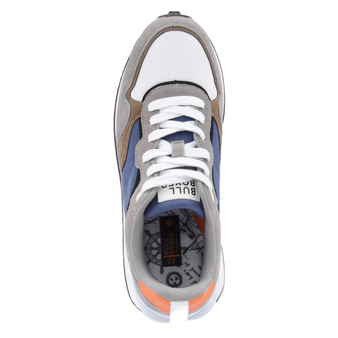 Low-Top Sneaker