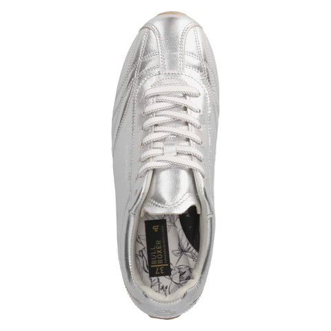 Low-Top Sneaker