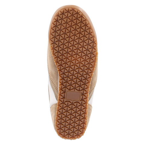 Low-Top Sneaker