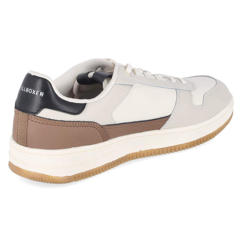 Low-Top Sneaker