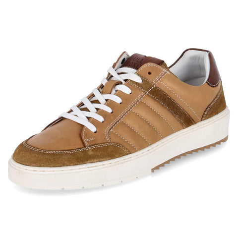 Low-Top Sneaker