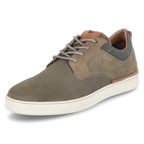 Low-Top Sneaker