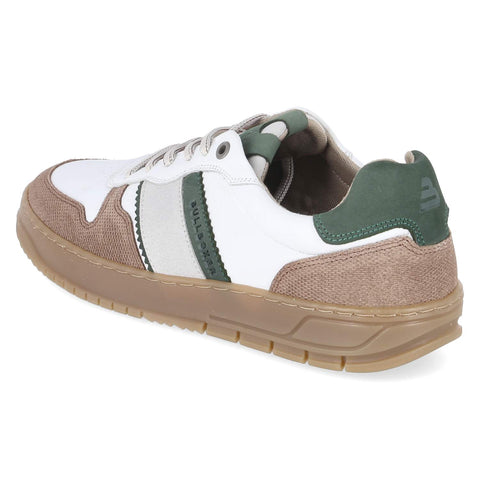 Low-Top Sneaker
