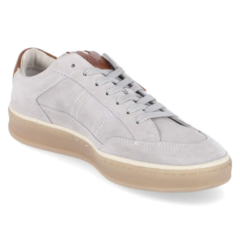 Low-Top Sneaker