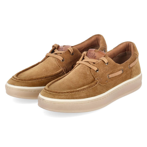 Boat shoes
