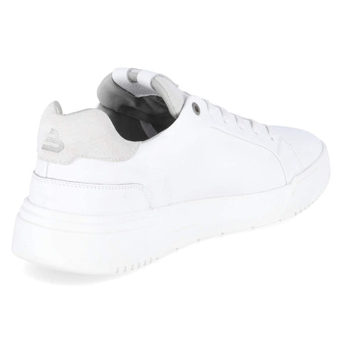 Low-Top Sneaker