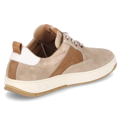 Low-Top Sneaker