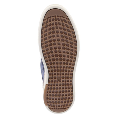 Low-Top Sneaker