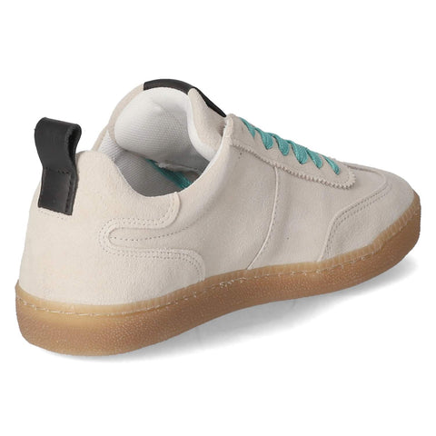 Low-Top Sneaker