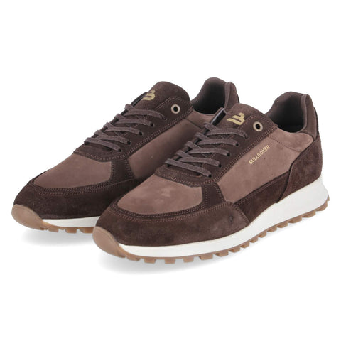 Low-Top Sneaker