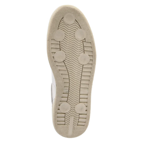 Low-Top Sneaker