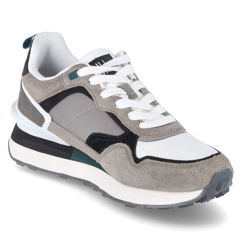 Low-Top Sneaker