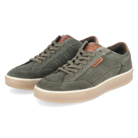 Low-Top Sneaker