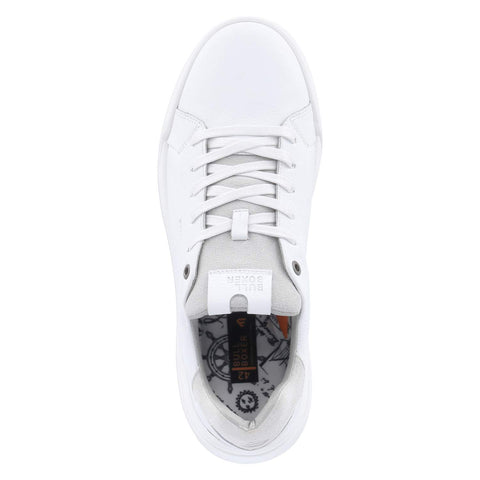 Low-Top Sneaker