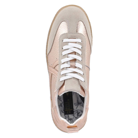 Low-Top Sneaker