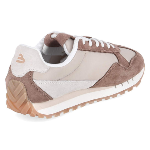 Low-Top Sneaker