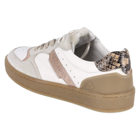 Low-Top Sneaker
