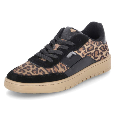 Low-Top Sneaker