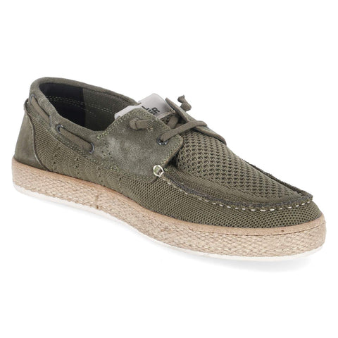 Boat shoes
