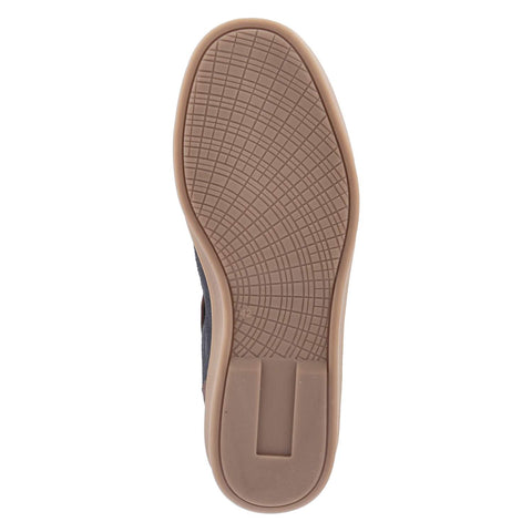 Low-Top Sneaker