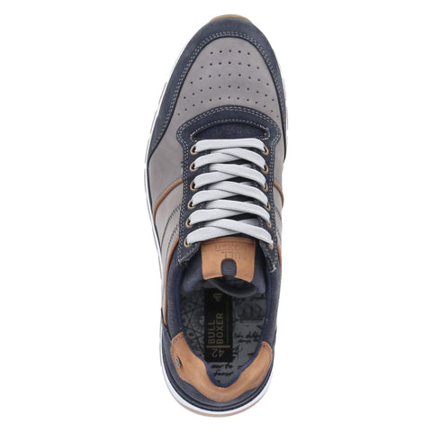 Low-Top Sneaker