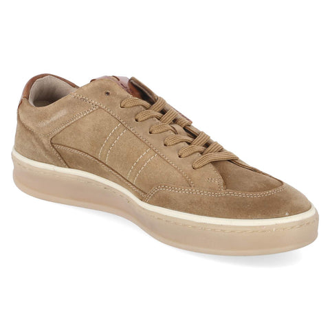 Low-Top Sneaker