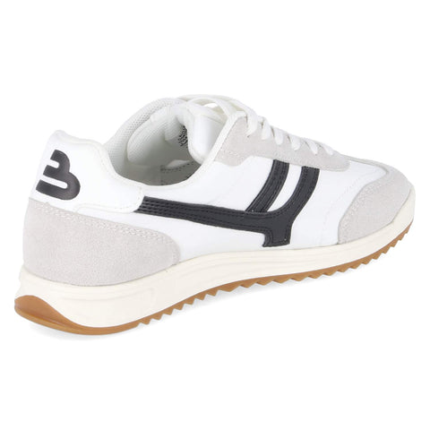 Low-Top Sneaker