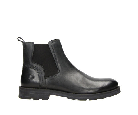 Step into effortless style with the 7JM0011301 2100 Black Chelsea Boot. This classic black boot for men features elastic tape on the sides for a snug fit and easy wear. Perfect for those who want to keep it sharp and comfortable, whether you're out on the town or heading to a casual outing.