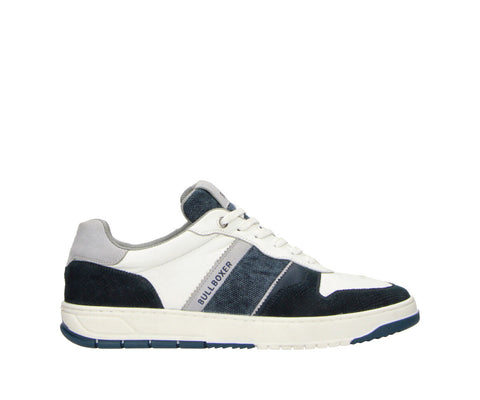 Step up your sneaker game with the Bullboxer 7LT0010103 4111 Men's Sneaker. Featuring a navy leather upper with crisp white accents, this design is perfect for versatile, everyday wear.