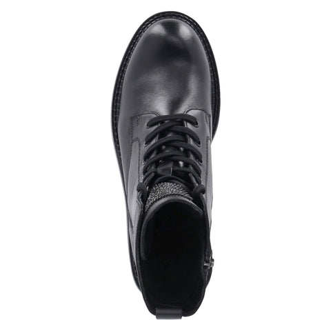 Lace-up boots