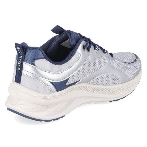 Low-Top Sneaker