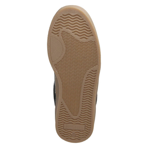 Low-Top Sneaker