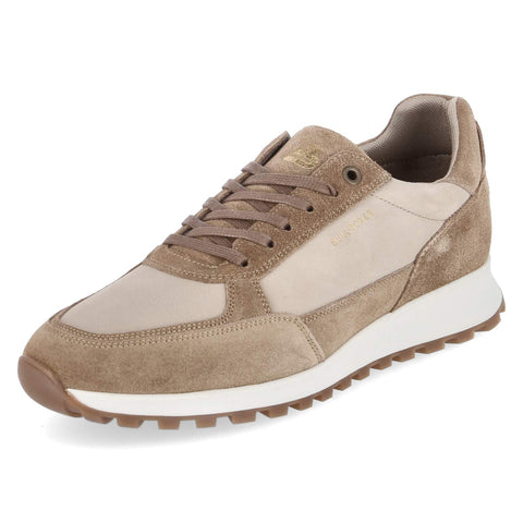 Low-Top Sneaker