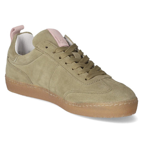 Low-Top Sneaker