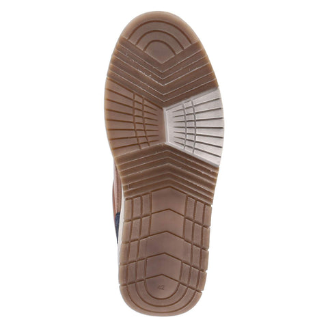 Low-Top Sneaker