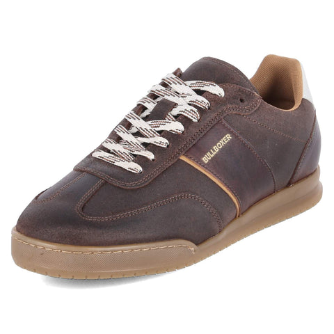 Low-Top Sneaker