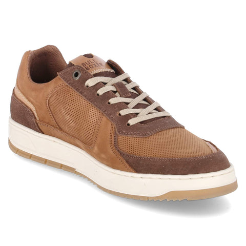 Low-Top Sneaker