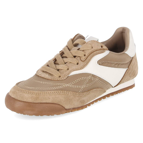 Low-Top Sneaker